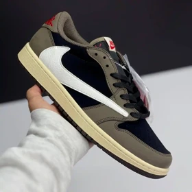 کفش نایک ایر جردن 1 لو تراویس اسکات دارک موکا Nike Air Jordan 1 Low Travis Scott Dark Mocha