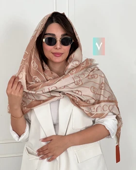 shawl 0239