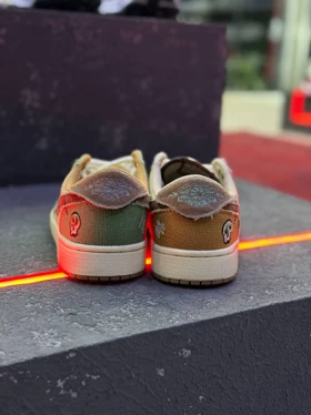 کتانی نایک ایر جردن 1 بدون ساق وودو Nikr Zion Williamson Air Jordan 1 Low OG Voodoo