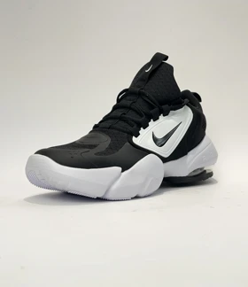 کتانی راحتی نایک آلفا ساواچ مشکی سفید Alpha savage