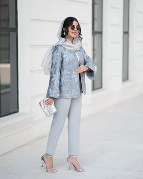 مانتو ژاکارد