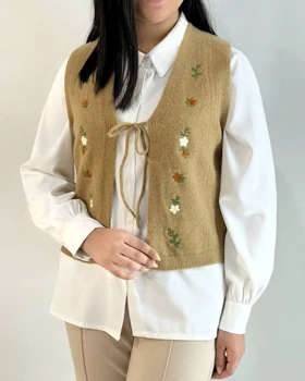 جلیقه بافت گلدوزی کد 5206