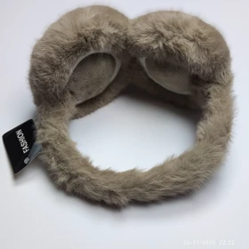 گوش گیر پشمی