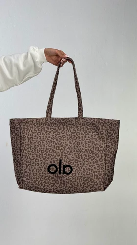 کیف باکسی پلنگی alo کد 1100334 (نسکافه ای)
