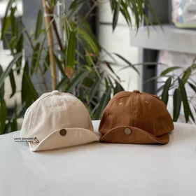 کلاه تابستانی بچگانه جلو دکمه دار