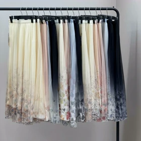 دامن دورو طرح دار