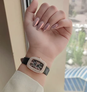 ساعت اقتصادی دخترونه