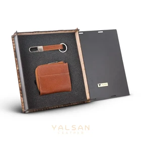 ست هدیه مردانه چرم یلسان رادین کد KIA-BF-086 (عسلی)