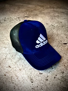 کلاه بیسبالی مخمل وارداتی مدل ADIDAS _ سرمه ای