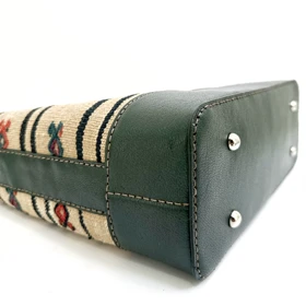 کیف زنانه چرم و گلیم مدل زیلان