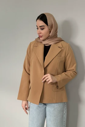 کراپ کت مازراتی