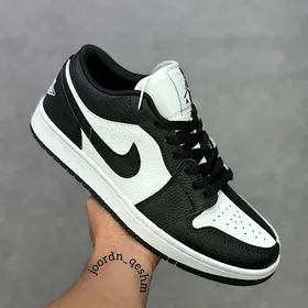 کتانی جردن وان سفید مشکی Nike Air Jordan 1
