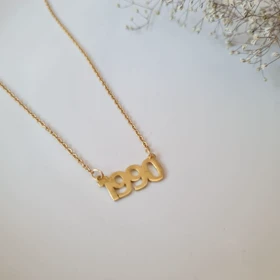 گردنبند سال میلادی 1990 لنا