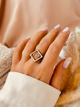 انگشتر مربعی نگینی استیل