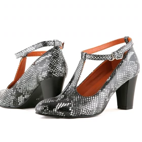 کفش پاشنه‌دار زنانه چرم یلسان مدل آیلار کد 619-RTL