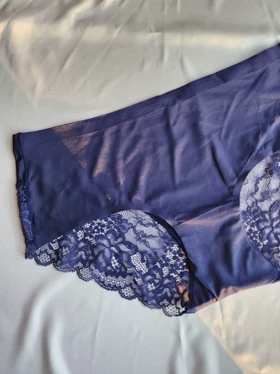 شورت دانتل و ساتن بدون لبه دوخت کد: 1459