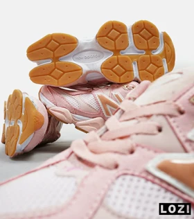 کفش کتانی زنانه صورتی NEW BALANCE 9060