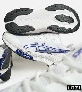 کفش کتانی مردانه سفید آبی ASICS GORETEX