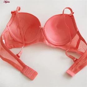 ست شورت و سوتین زنانه لنا مدل فنردار بند متحرک کاپ اسفنجی گلبهی کد 4960