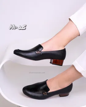 کفش پاشنه‌دار