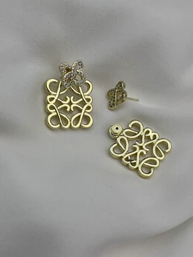 گوشواره Loewe نگین‌دار
