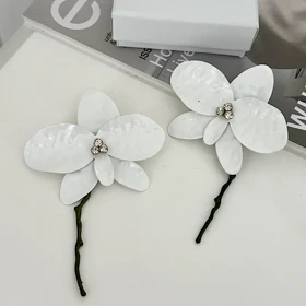 گوشواره گل ارکیده بزرگ کد 650