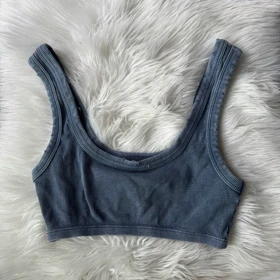 کراپ تاپ زارا Zara مدل سنگشور