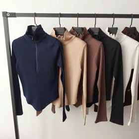 بلوز نیم زیپ جلو هلالی