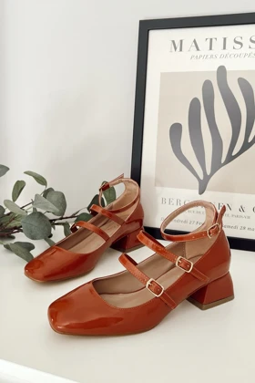 کفش پاشنه‌بلند کلاسیک زنانه polka-store polka-store