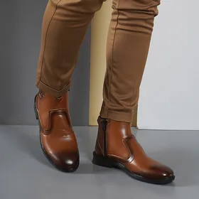 نیم بوت مردانه عسلی مدل Rad