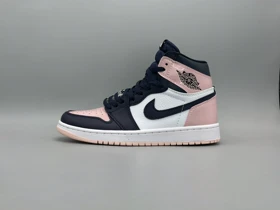 کتانی نایکی جردن 1 اتمسفر صورتی/Nike AJ1 MID Pink Atmospher