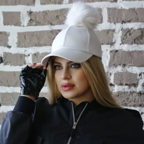 کلاه بیسبالی چرم تک پوم