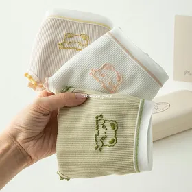 شورت زنانه کبریتی خرسی تدی بیر Teddy bear