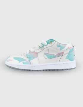 کفش روزانه زنانه نایکی Jordan 1 Low Realm W