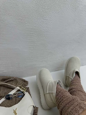 UGG ساق‌دار رودوخت