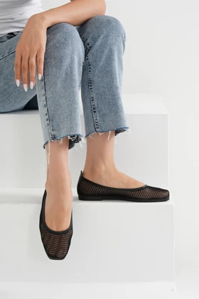 کالج زنانه بیاند beyond-