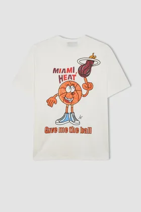 تیشرت آستین کوتاه DeFactoFit NBA Miami Heat Boxy Fit Crew B9887AX24SM