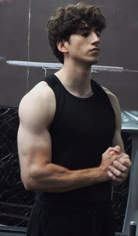 تنک تاپ مشکی کبریتی فول کش با کیفیت عالی اورجینال دیلم