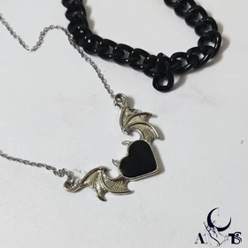 گردنبند قلب و کارتیه گنگ
