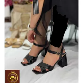صندل پاشنه 5 سانت مجلسی زنانه V 21