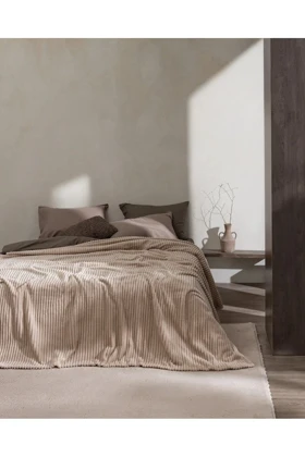 پتو یک نفره Madame Coco مدل Corbeau پلیاستر - بژ