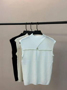 تاپ زیر کتی یقه مروارید