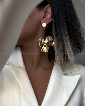 گوشواره گل
