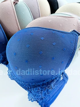 سوتین تک اسفنجی فنر دار گیپور خال‌خالی