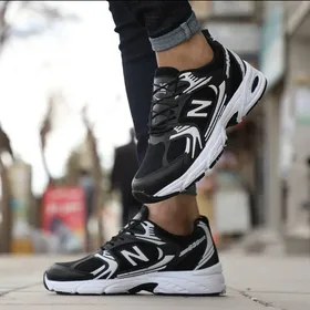 کفش کتانی نیوبالانس مشکی سفید New Balance Black530