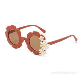 عینک بچگانه طرح گل بابونه