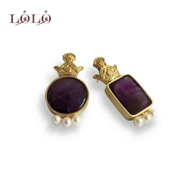 گوشواره تاج و آمیتیس