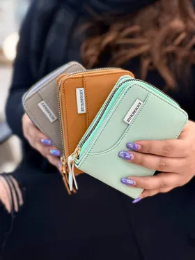 کیف پول زنانه