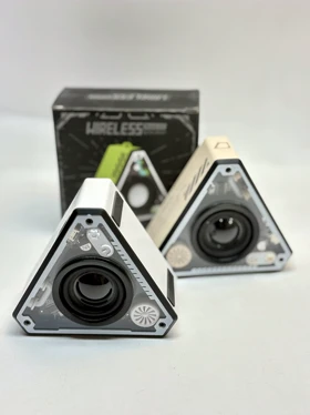 اسپیکر مینی مثلثی