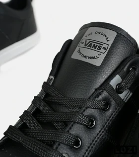 کفش اسنیکرزمردانه مشکی زیگزاگی VANS off the wall